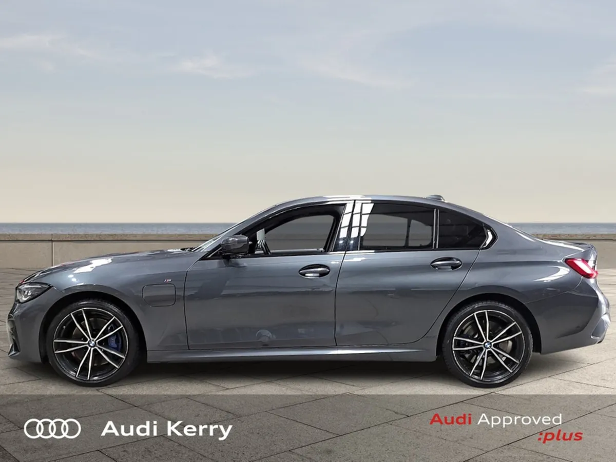 BMW 3-Series 330E M-SPORT AUTOMATIC - Image 4