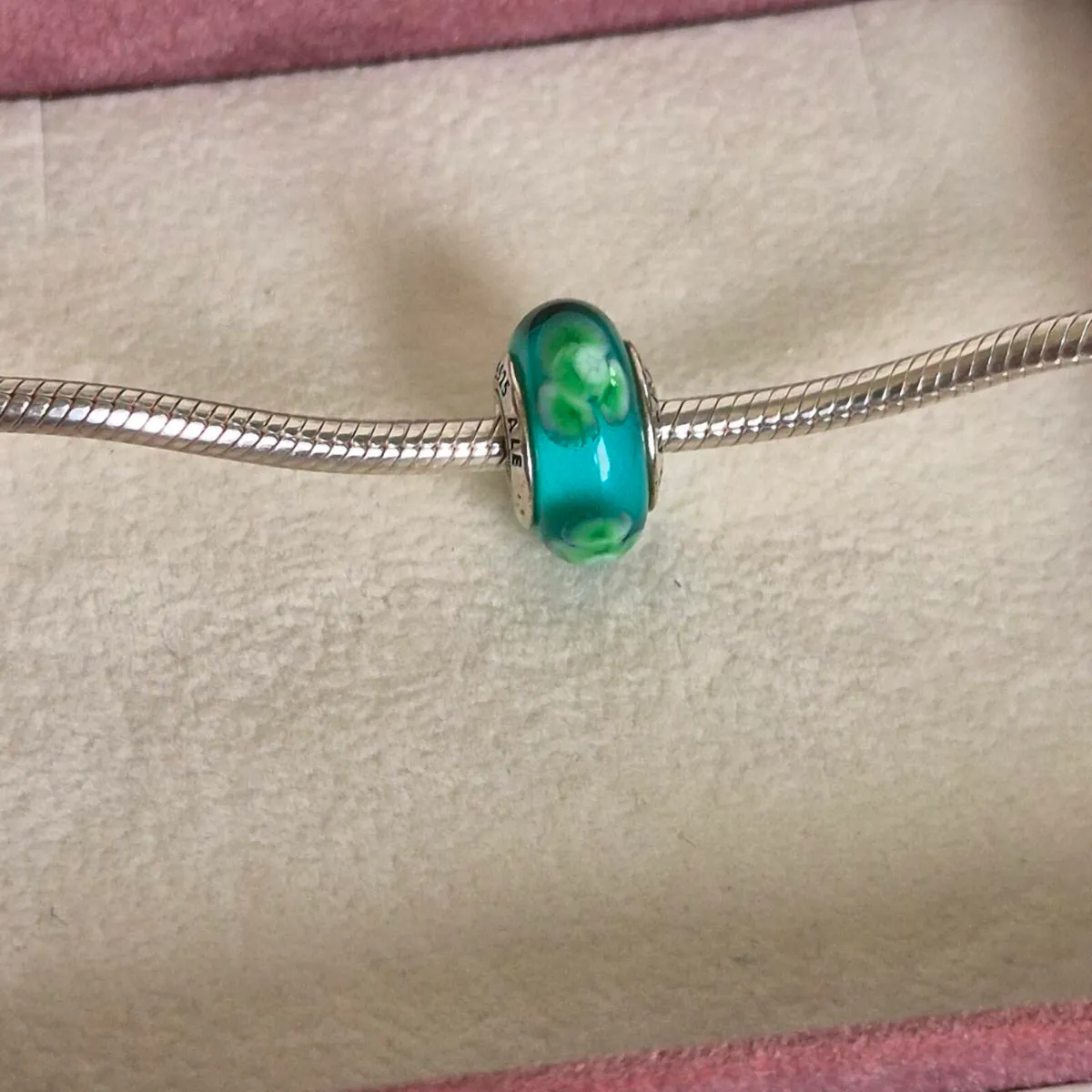 Pandora charm murano glass flower green - Image 4