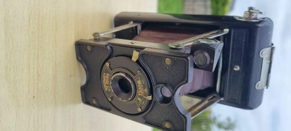 Soho Model B Strut Folding Camera - Image 2