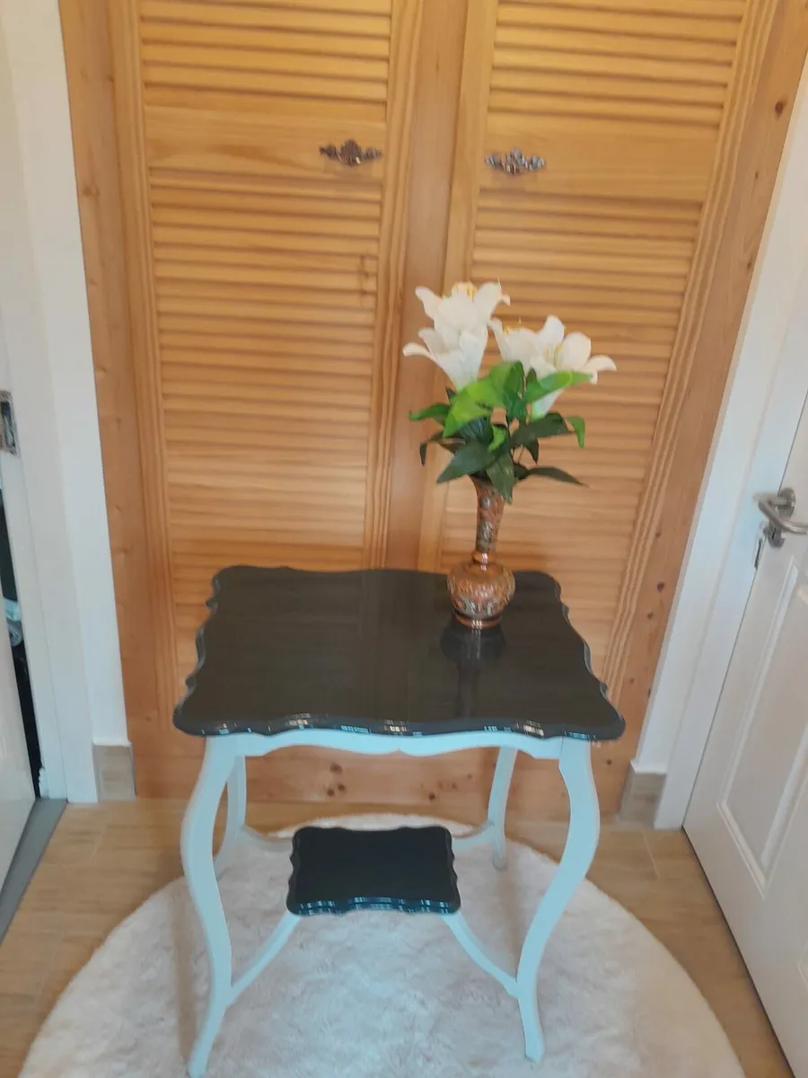 Chipendale style table - Image 2