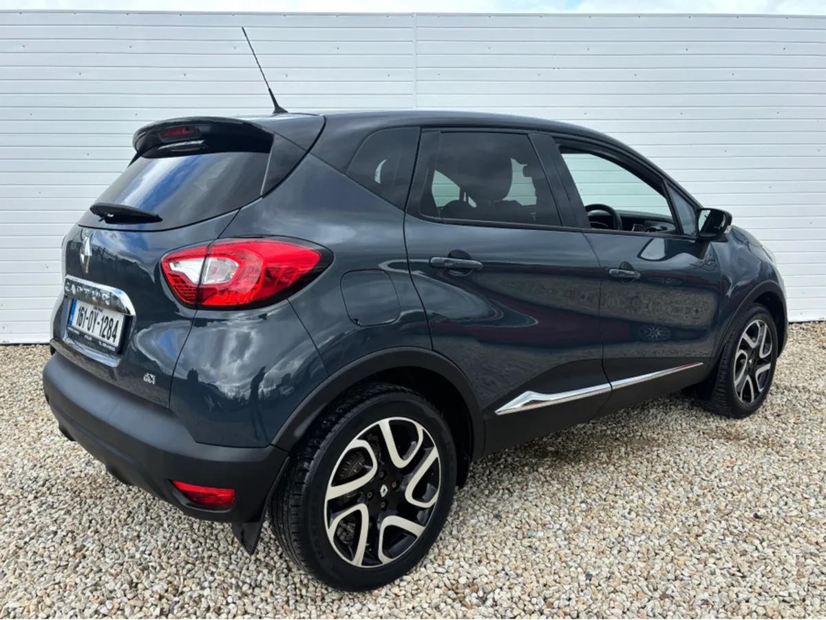 Renault Captur INTENSE 1.5 DCI 90 AUTO - Image 2