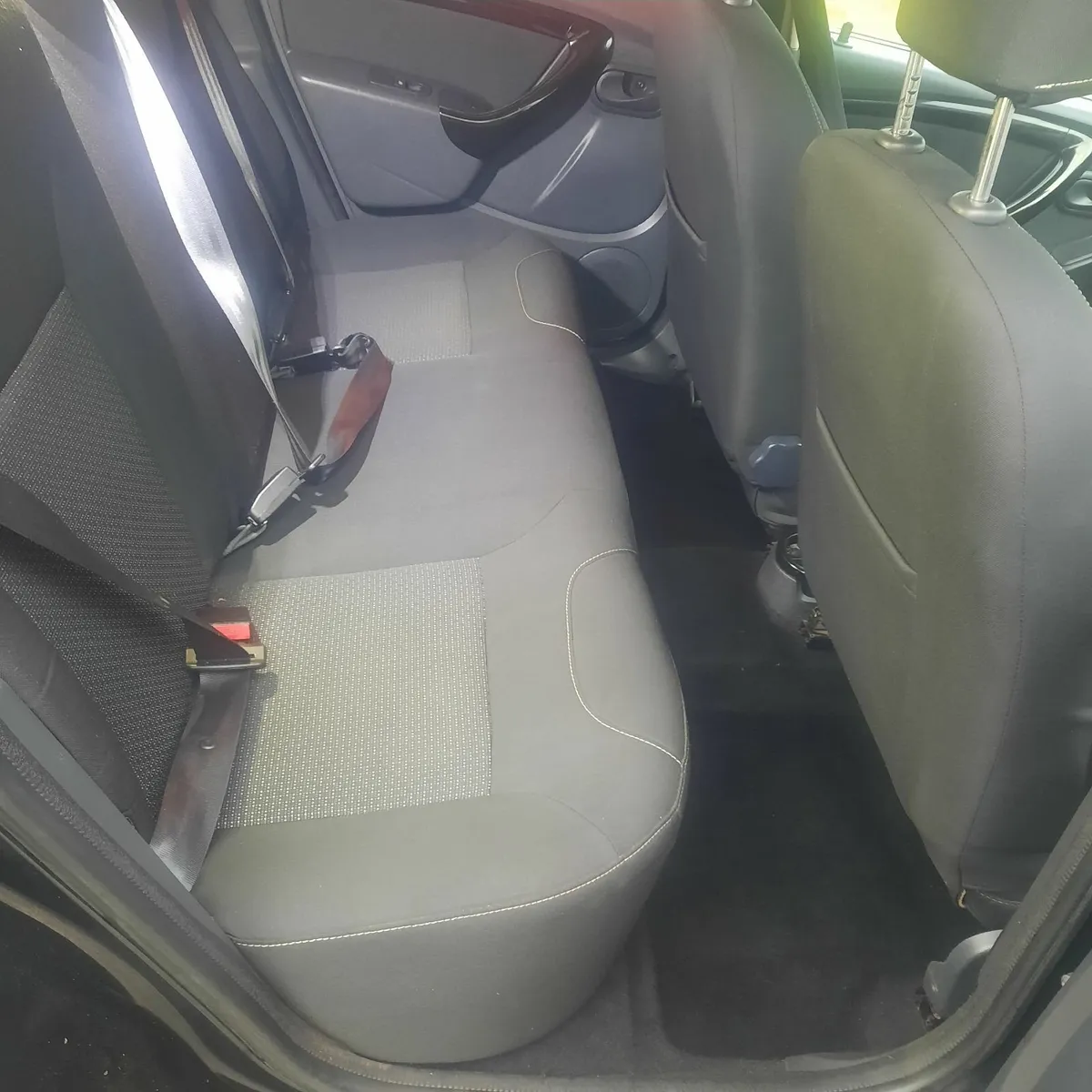 Dacia Duster 2014 4x4 tax nct - Image 3
