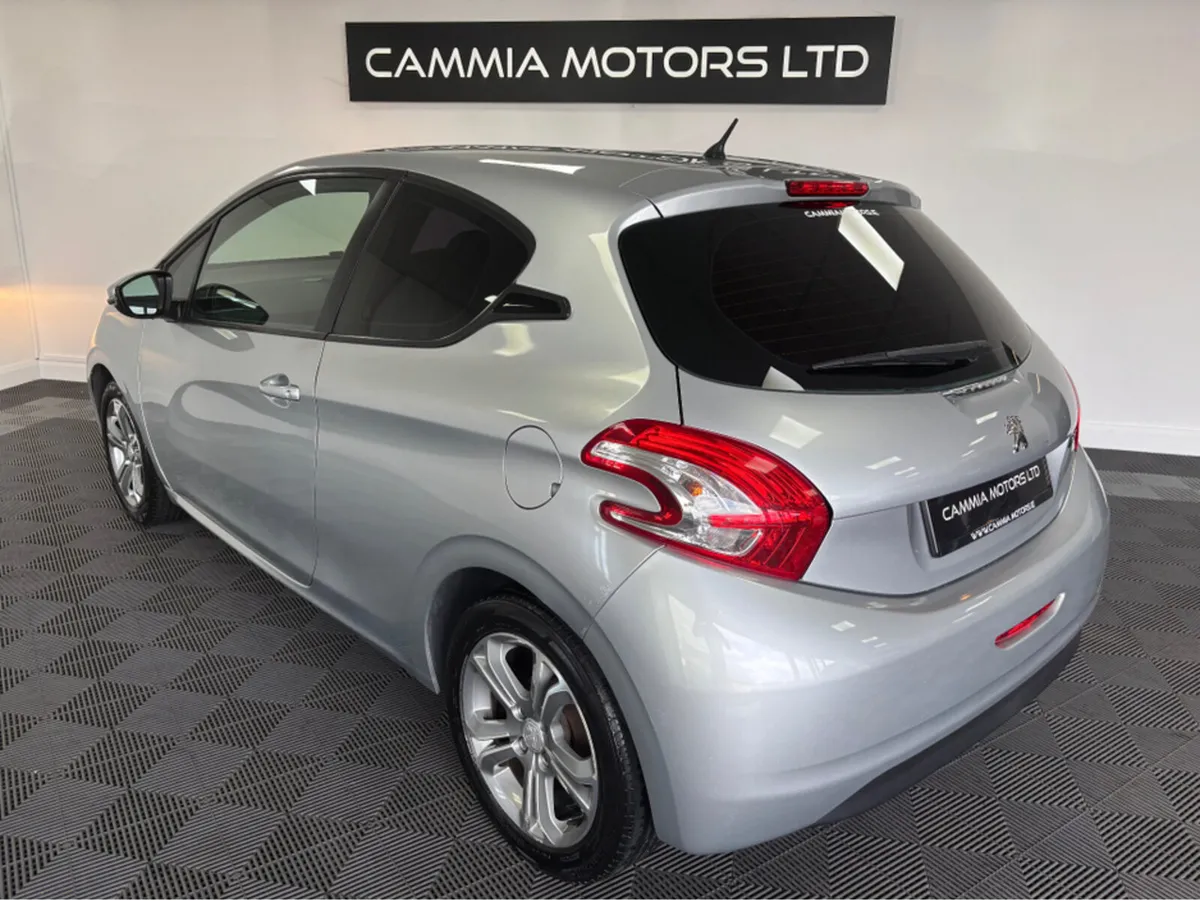 Peugeot 208 PEUGEOT 208 1.2 VTI ACTIVE 82BHP 3DR*A - Image 3