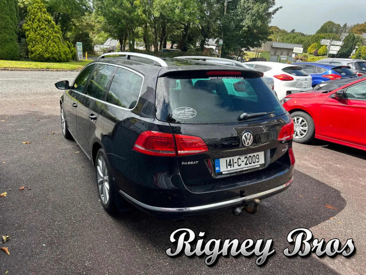 Volkswagen Passat HIGHLINE 1.6 BLUEMOTION MANUAL 6 - Image 4