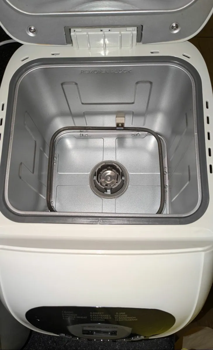 Morphy Richards Bread maker - like new - Image 2