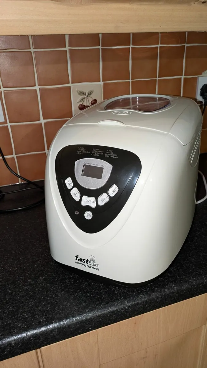 Morphy Richards Bread maker - like new - Image 1