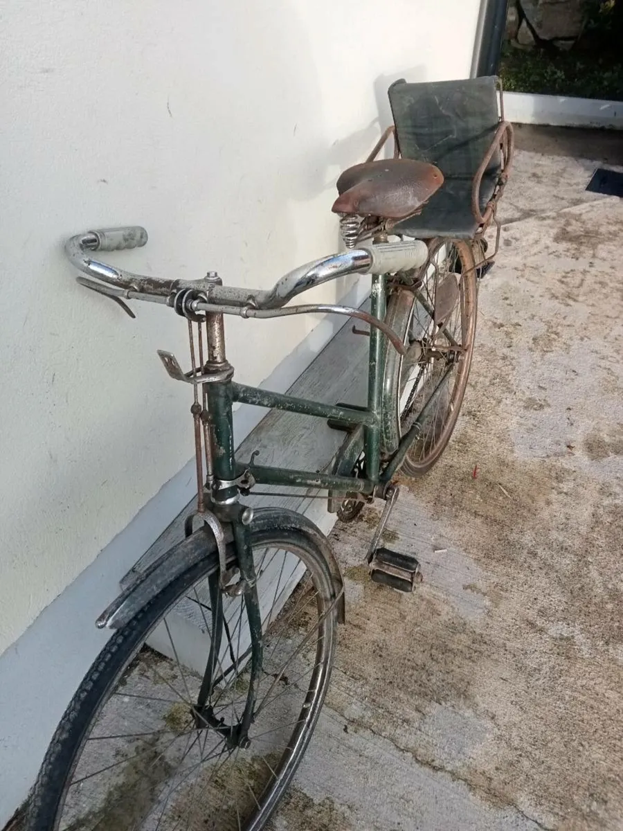 Ladies Raleigh high Nell bicycle - Image 3