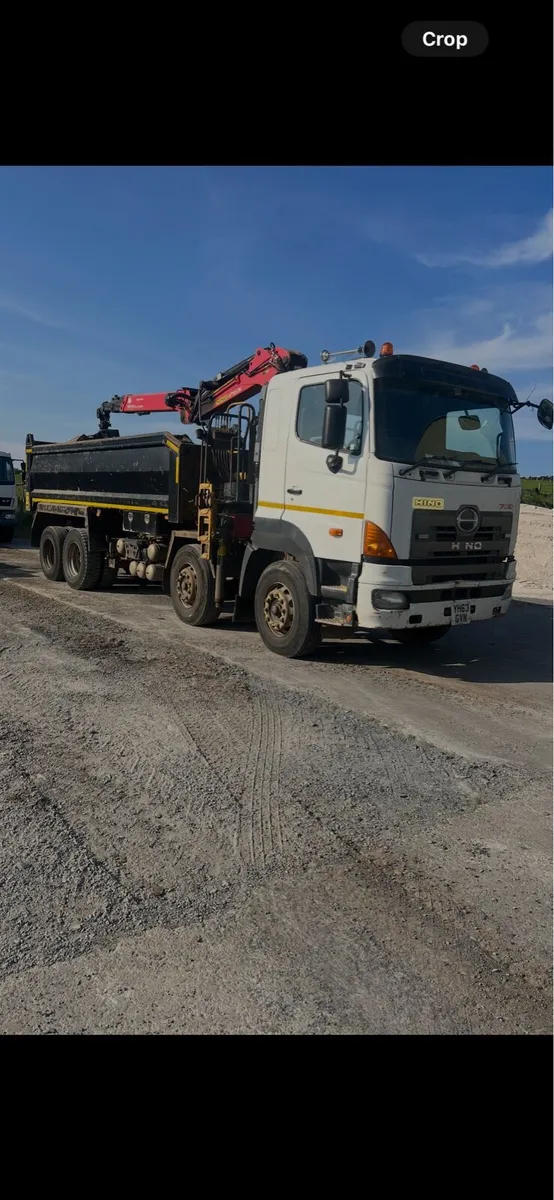 Hino 8 wheeler grab - Image 1