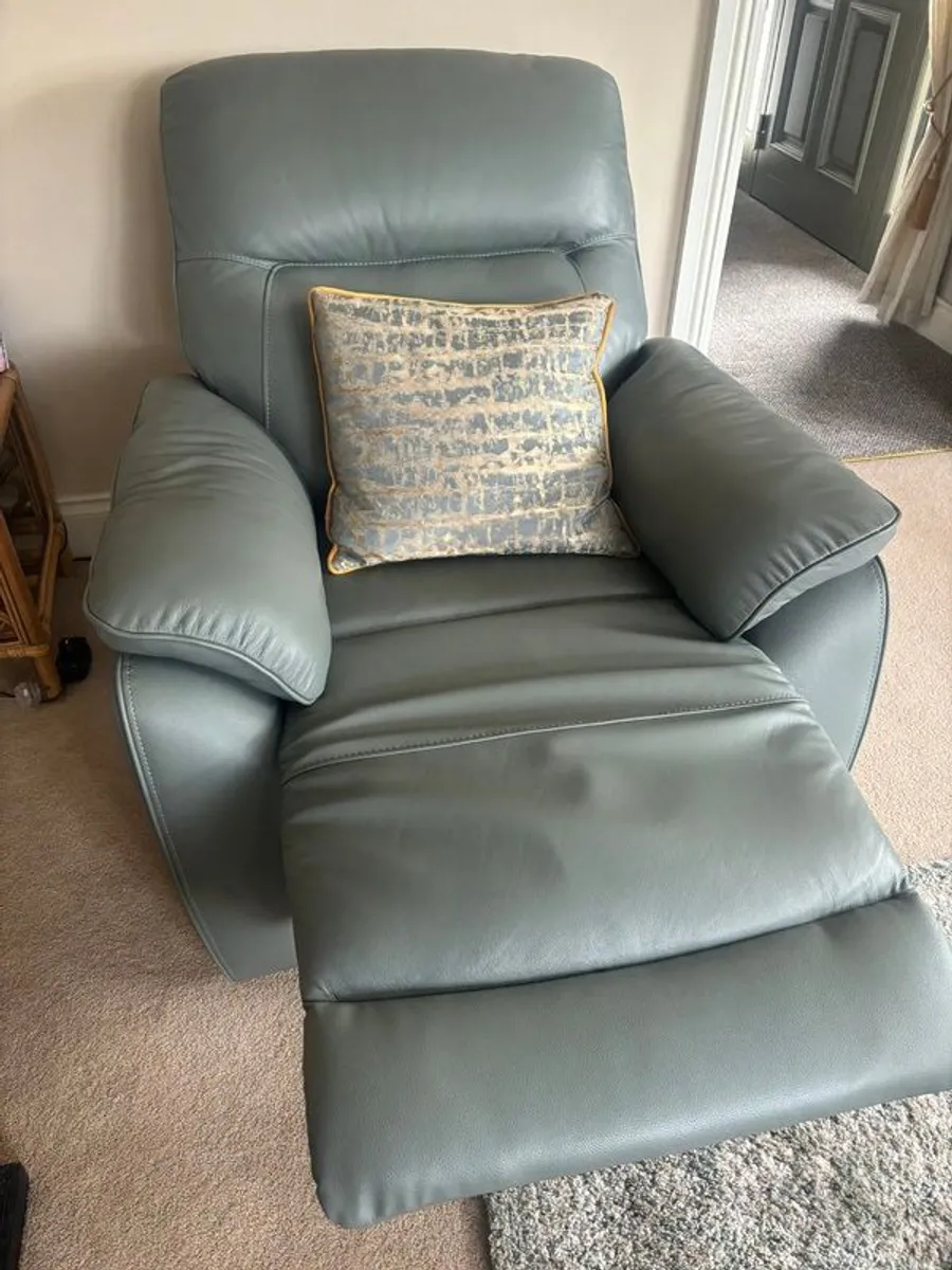 Sofa - Image 4