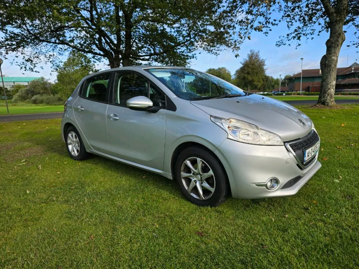 Peugeot 208 ( New NCT Today !!!!) 1.2 petrol - Image 2