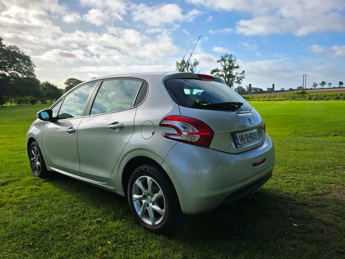 Peugeot 208 ( New NCT Today !!!!) 1.2 petrol - Image 4