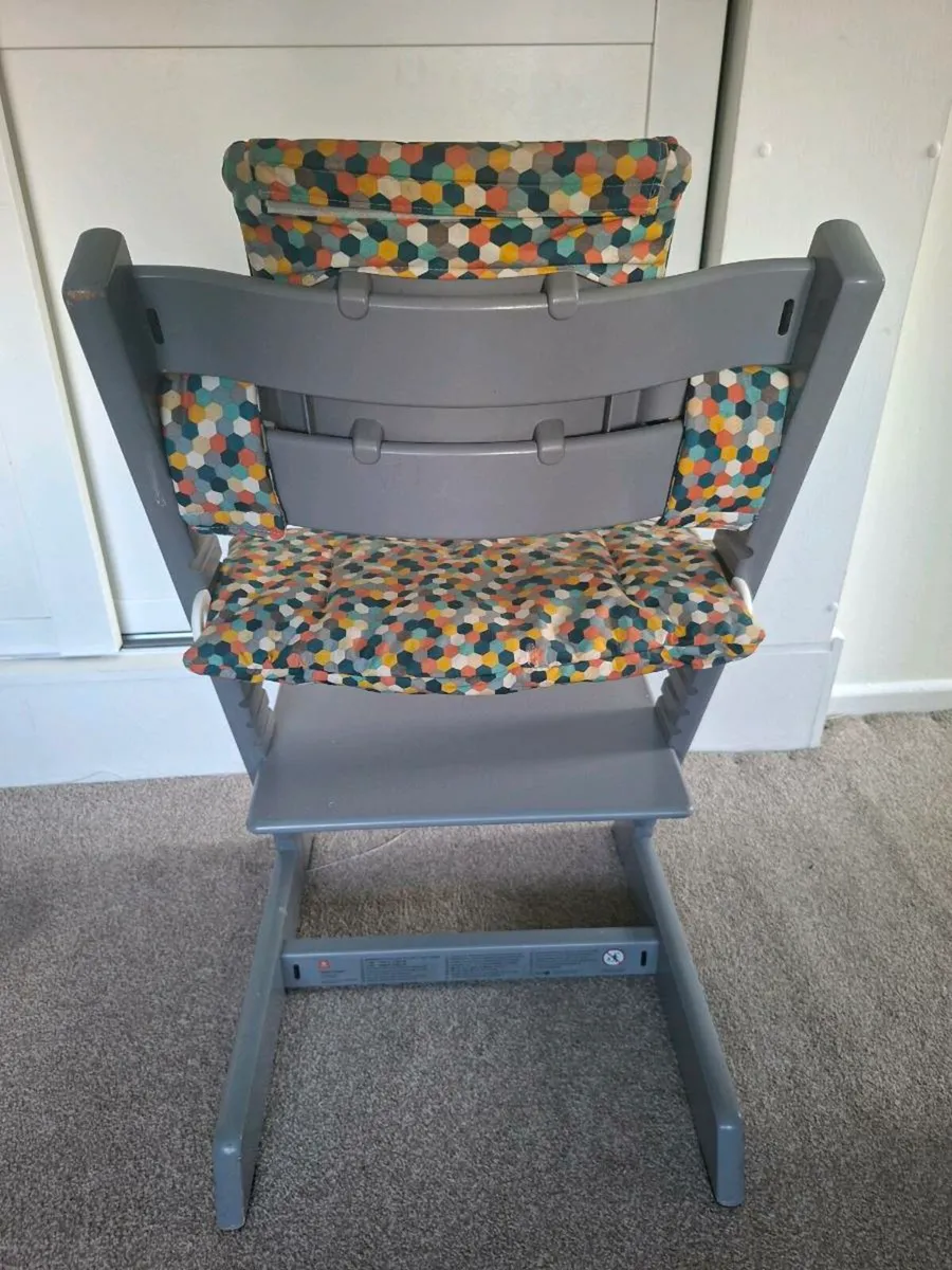 Stokke Chair with accessories - Image 2