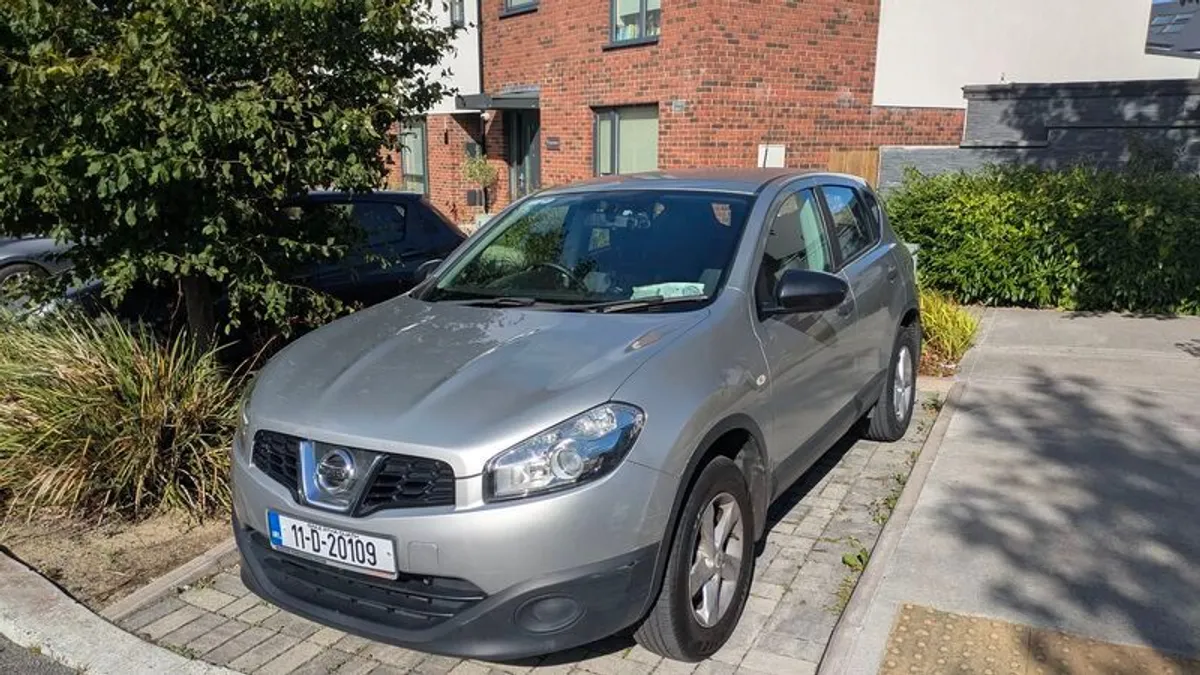 2011 Nissan Qashqai - Image 1