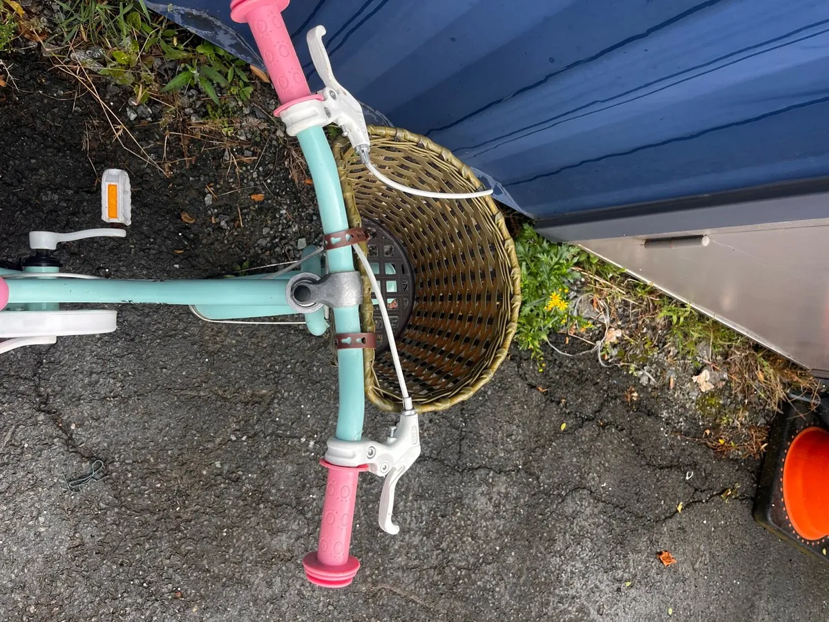 Girl bike - Image 2