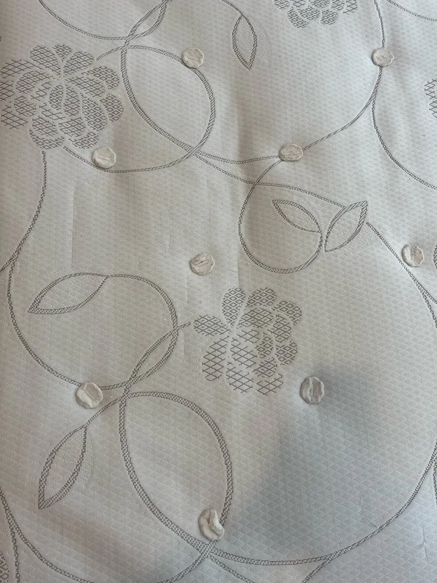 Double bed and mattress with half ottoman - Image 3
