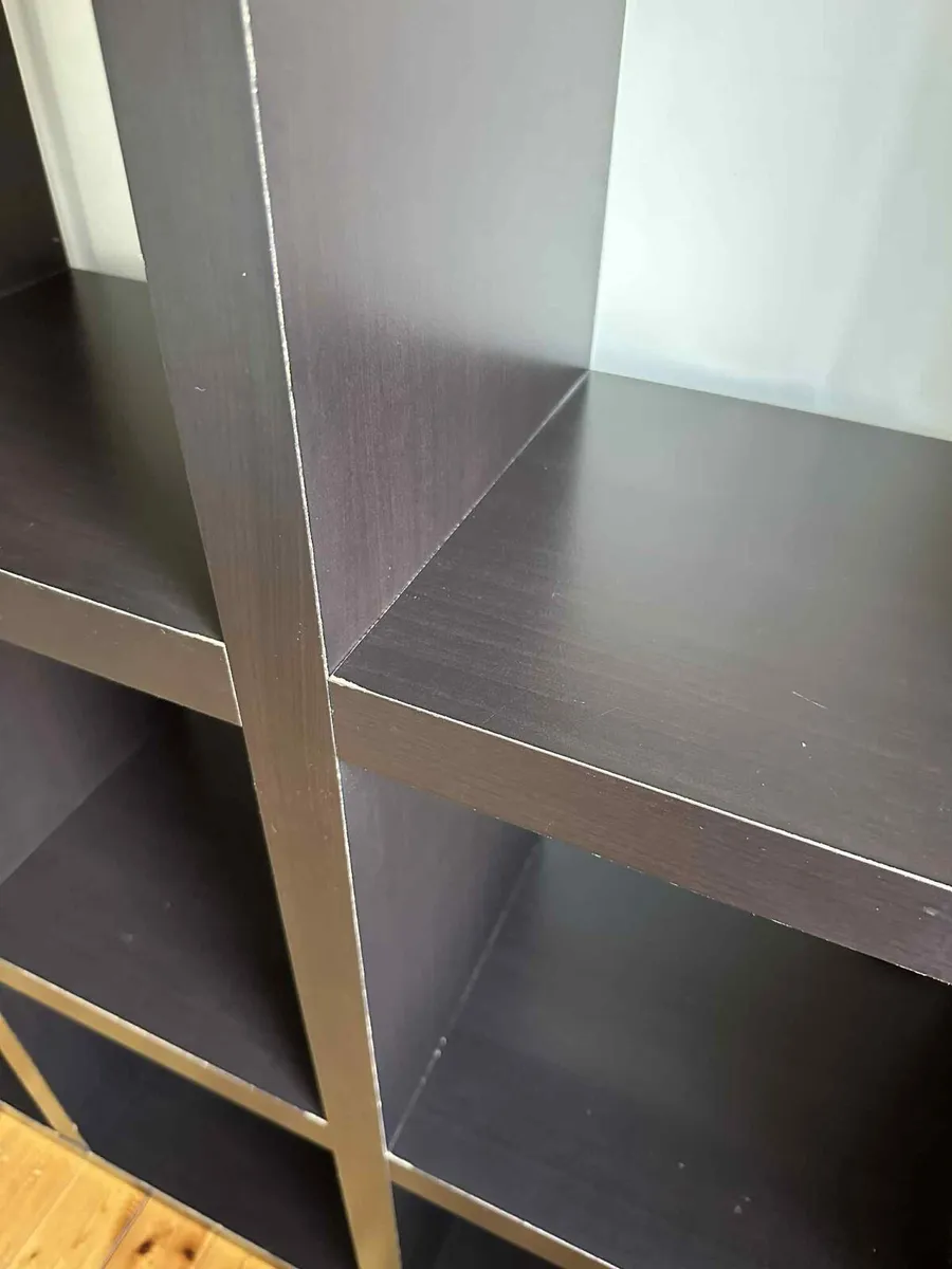 9-cube storage shelf / bookcase - Image 2