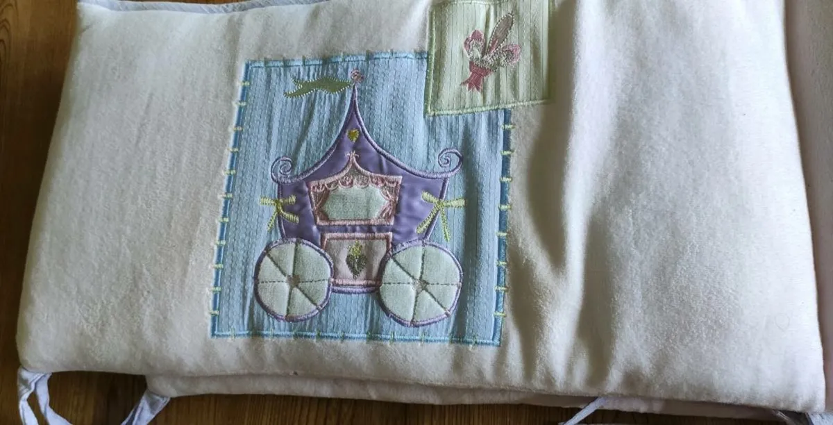 Kids Line Camelot Princess cot bed set - Image 4