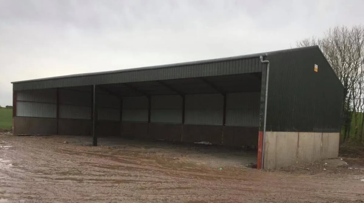 100 x 40 x 18’ - Image 1