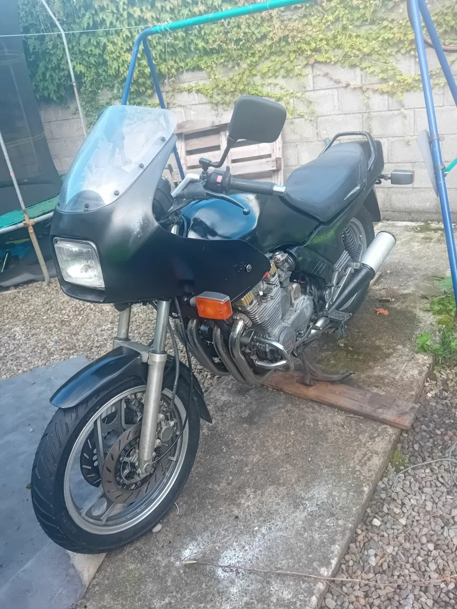 Yamaha xj 900 1984 - Image 2