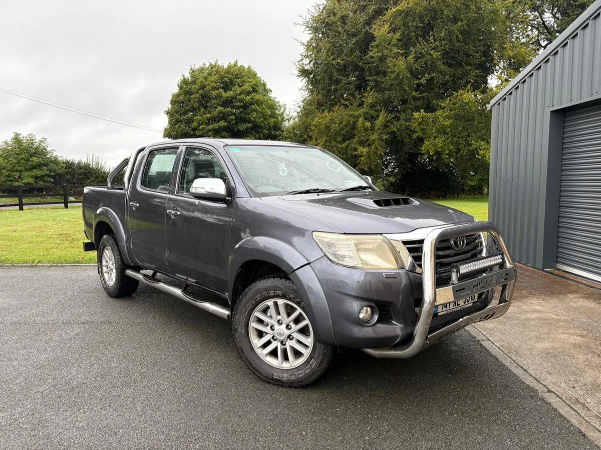 2014 Toyota Hilux 3.0d4d Invincible - Image 1