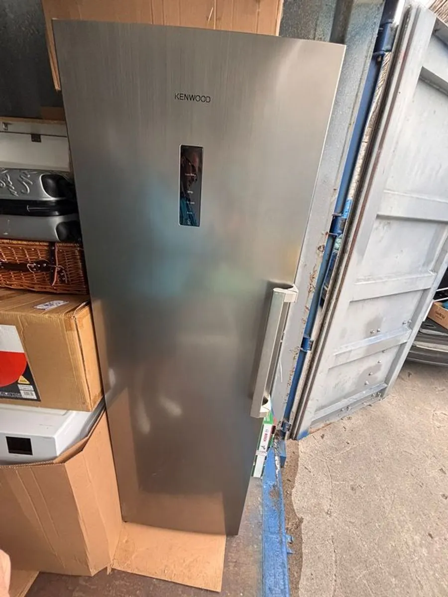 Freezer - Image 1
