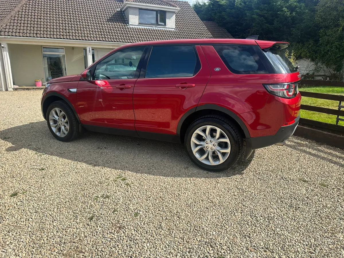 Land Rover Discovery Sport 2016 Low Mileage - Image 3