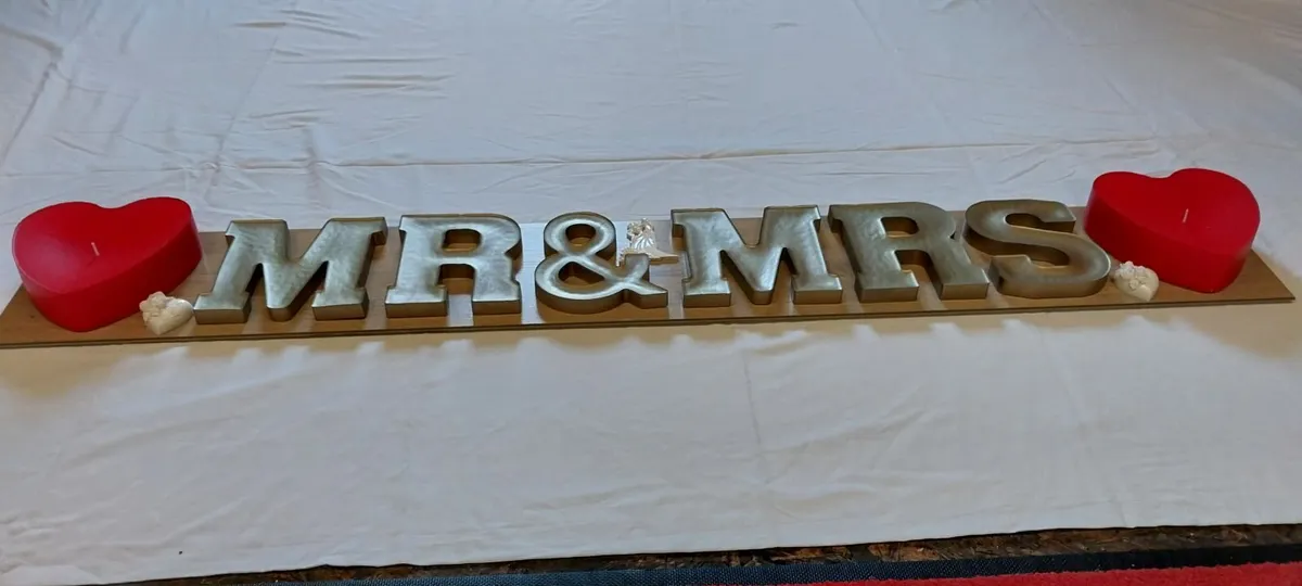 Decorations - Image 1