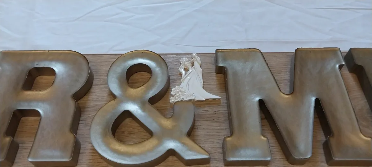 Decorations - Image 4