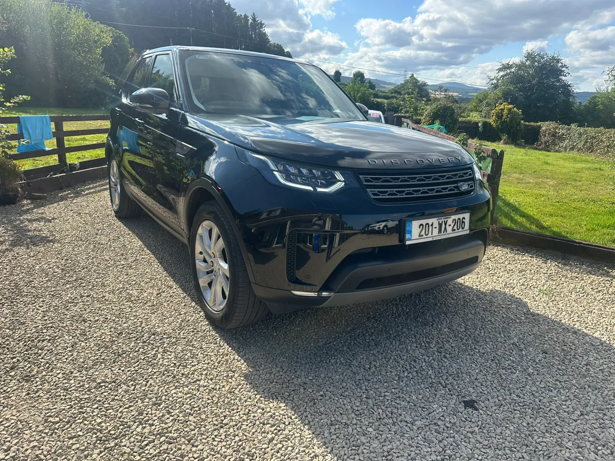 Land Rover Discovery Commercial 2020 - Image 3