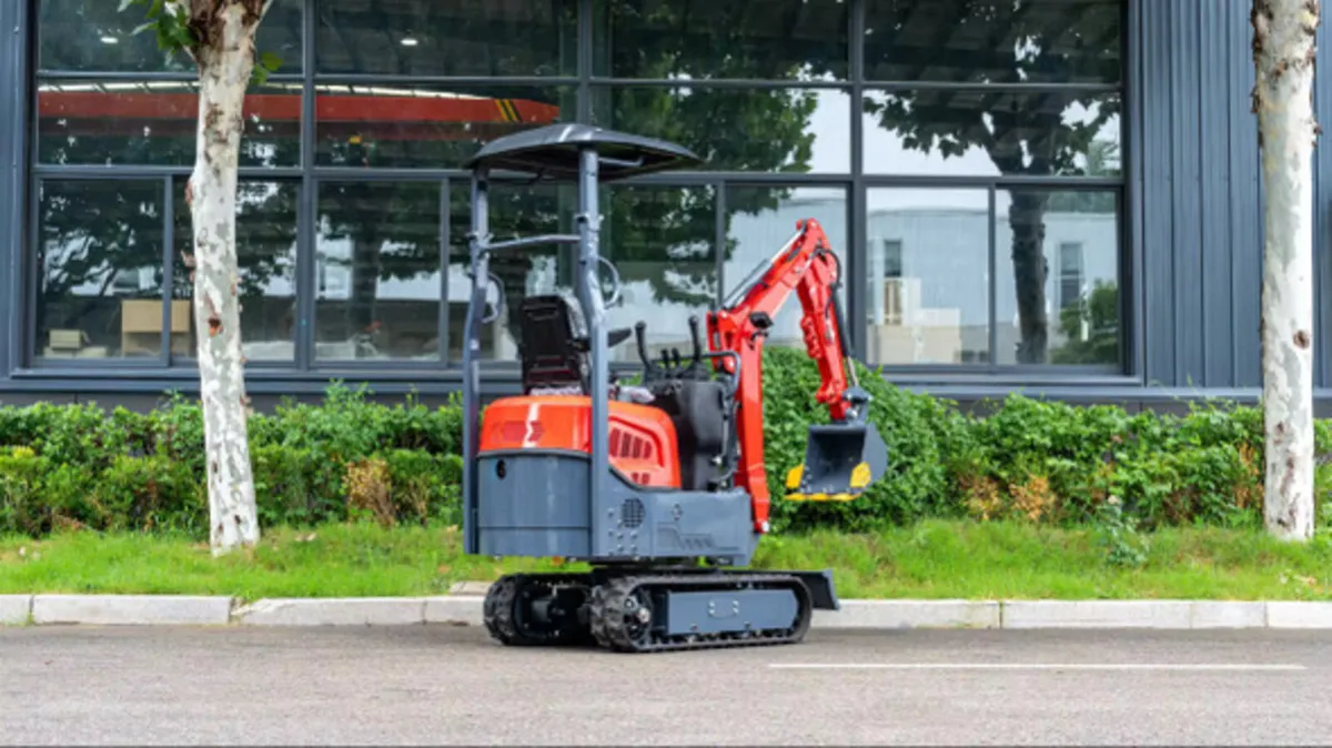 Mini digger - Image 2