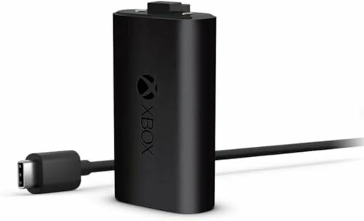 Xbox Wireless Controller with  USB Charging Kit - Image 2