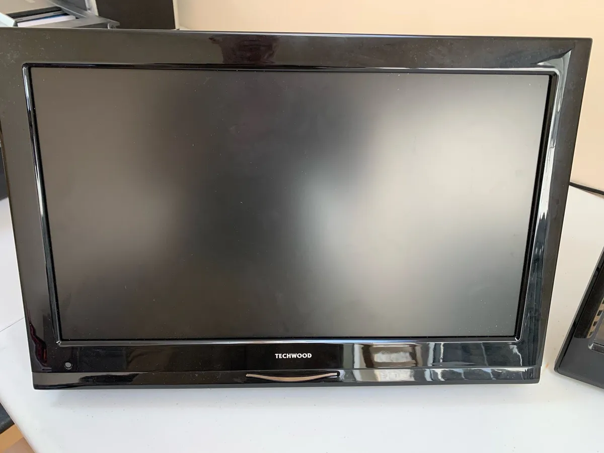 TV - Image 2