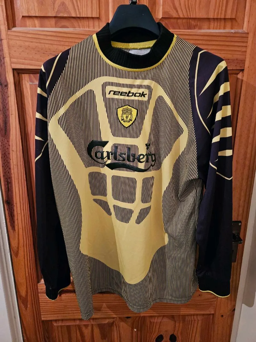 Liverpool Football Top - Image 1