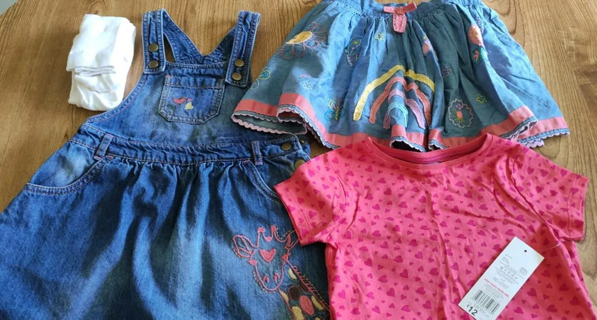 Girls clothes bundle 4-5 years + jacket - Image 4