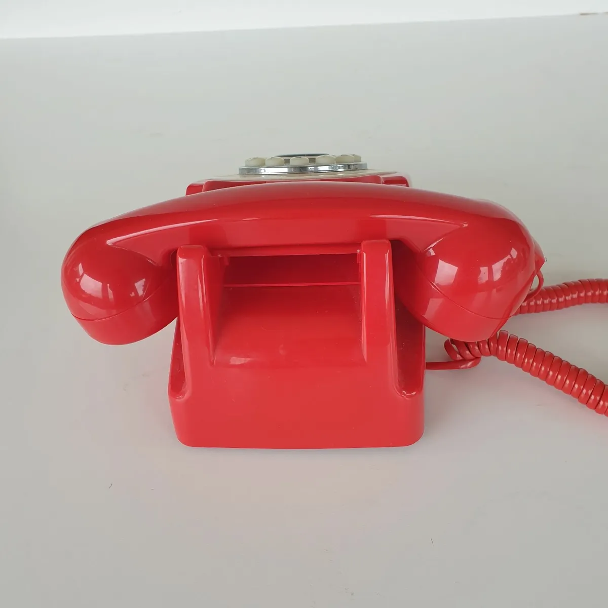 Retro style red telephone PROP - Image 3