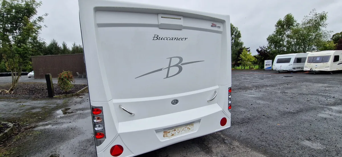 Buccaneer Schooner Caravan fixed bed - Image 4