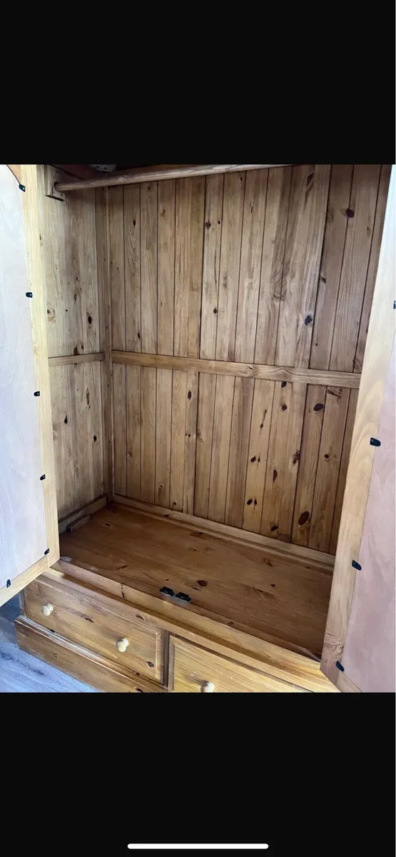 Pine Wardrobe - Image 2