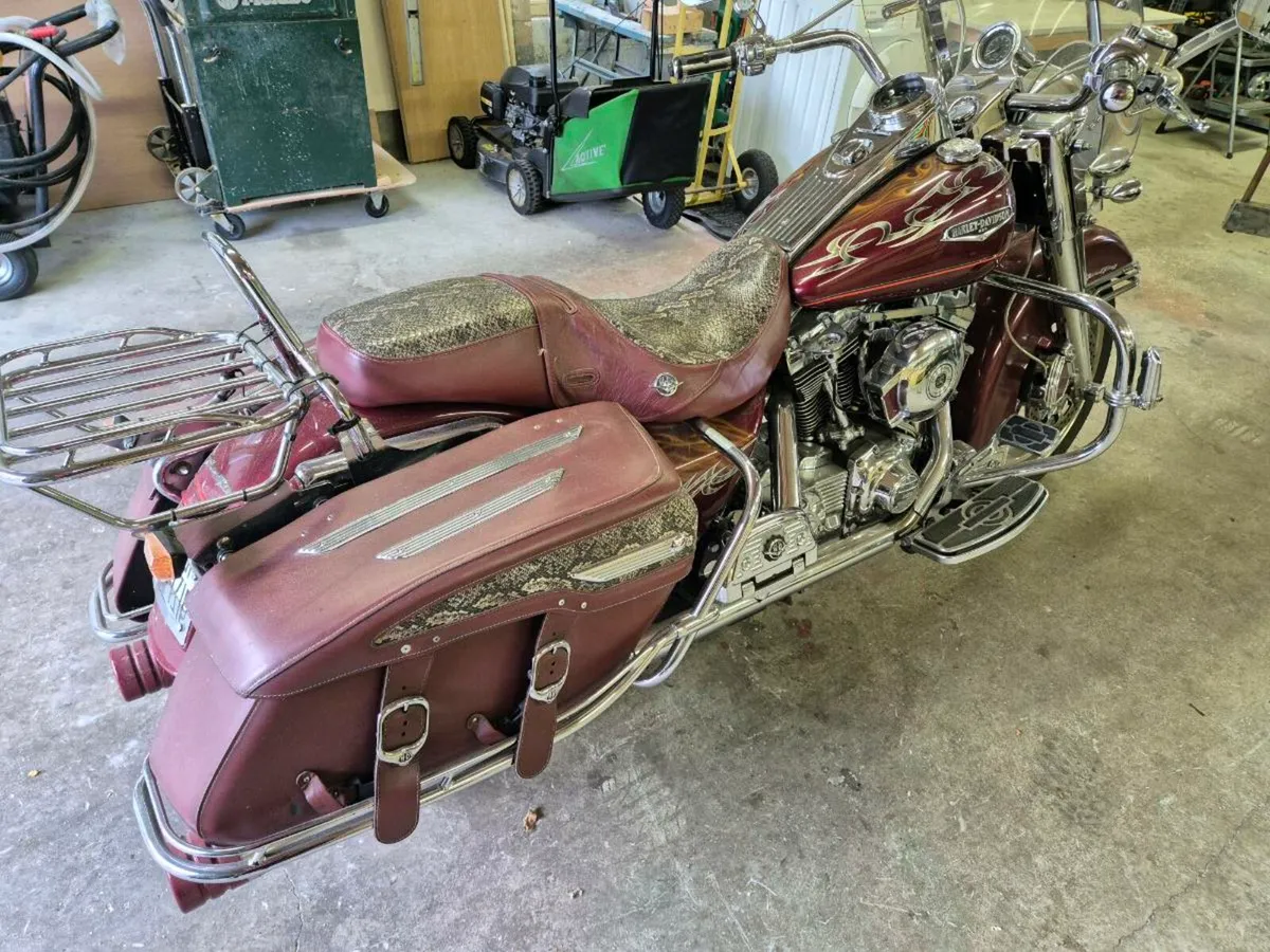 Harley Davidson  Roadking - Image 2