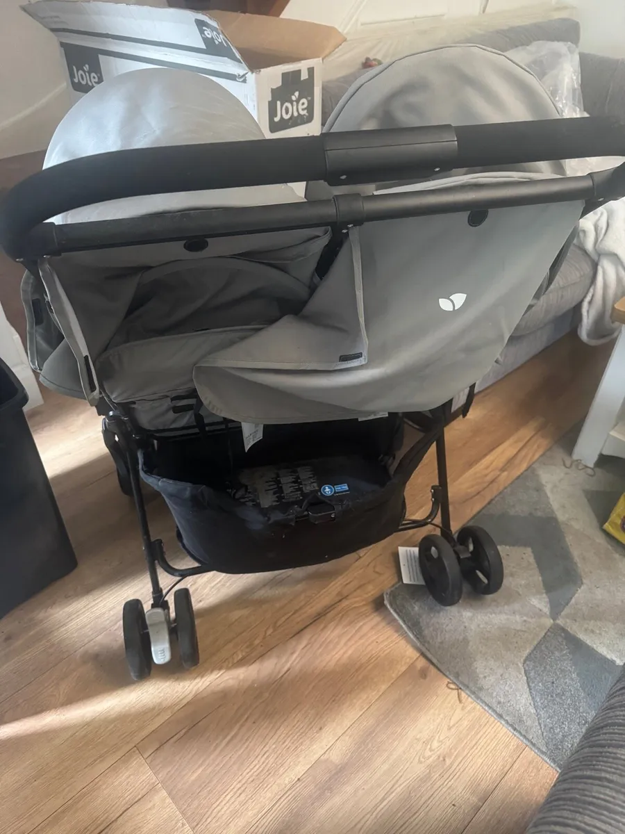 Joie Aire twin stroller, Like New - Image 1