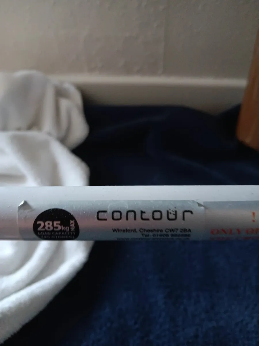 CONTOUR DELUXE SHOWER CHAIR - Image 3