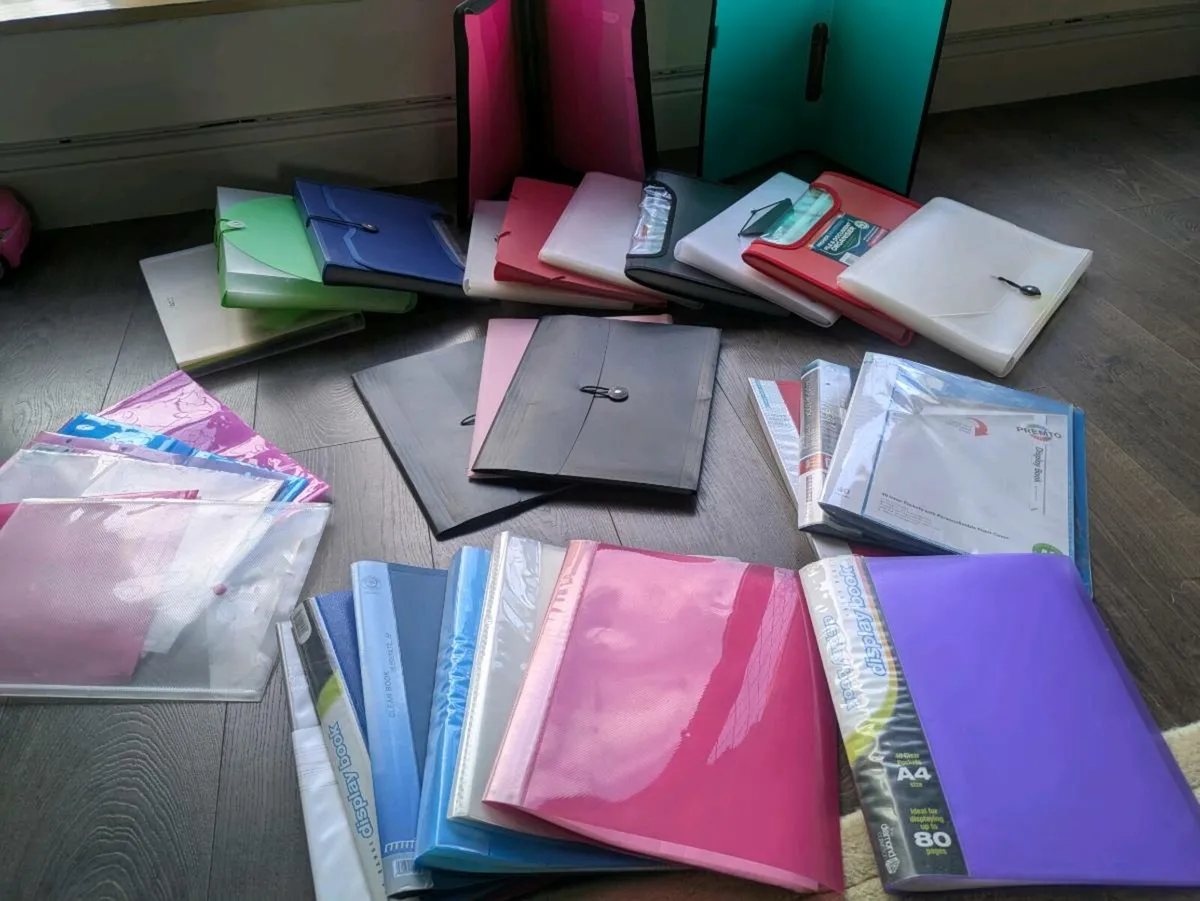 Folders - Image 1