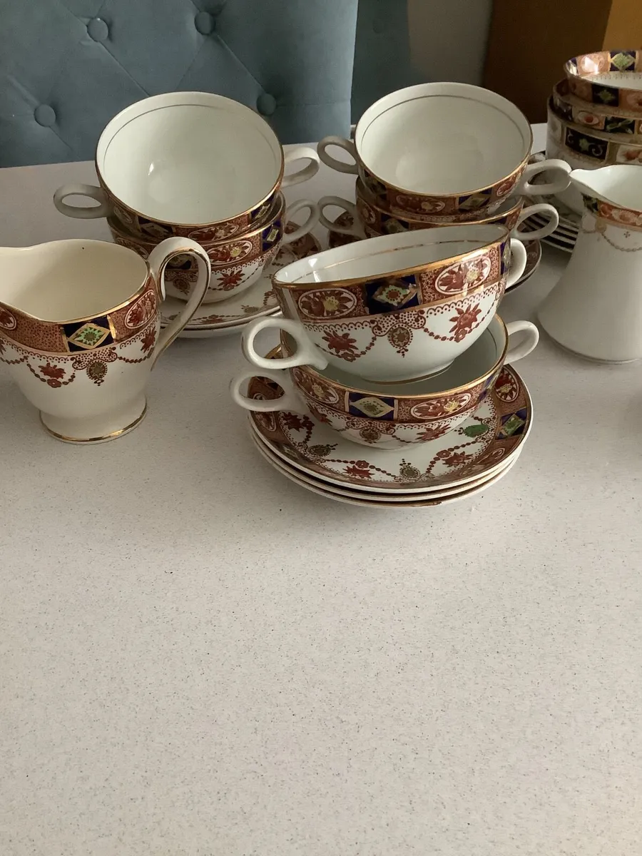 Vintage China selection - Image 1