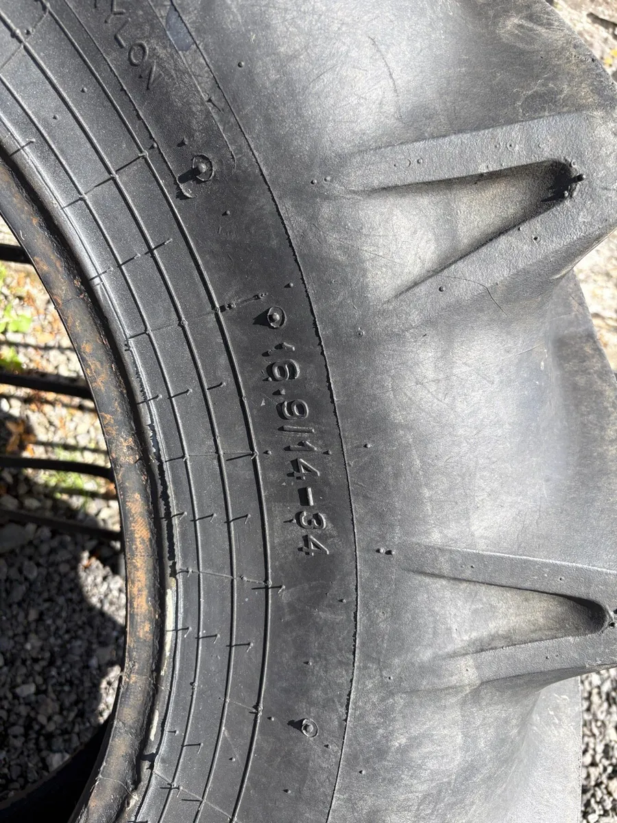 Tractor tyre 16.9 34 - Image 4