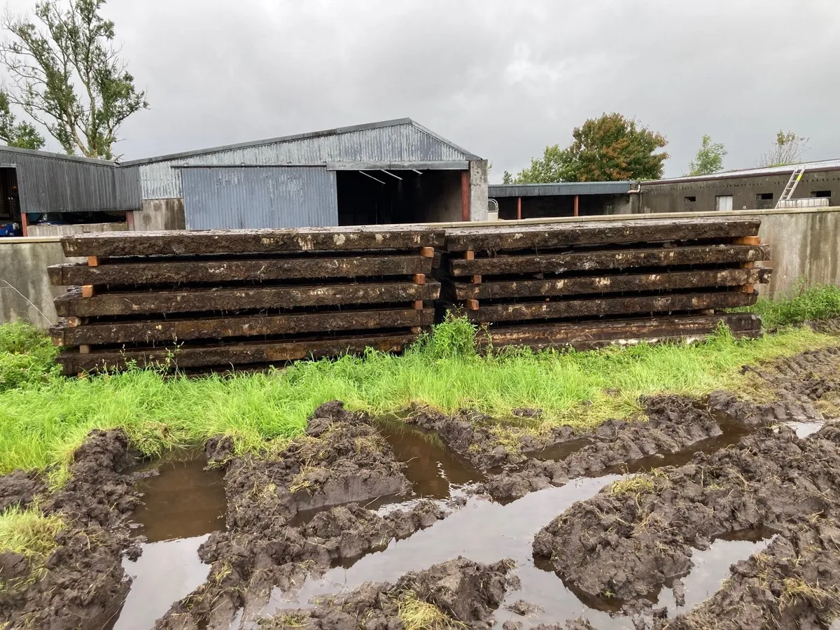 For sale Slat Mats and 12Ft 6 Concrete Slats - Image 3