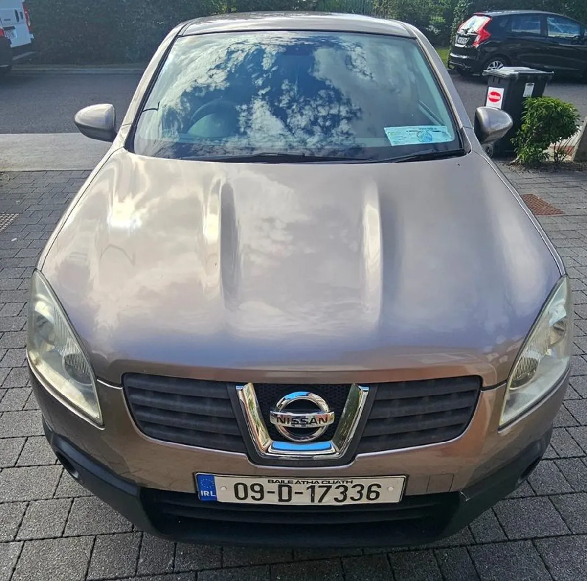 2009 Nissan Qashqai with Tax and nct.. - Image 1