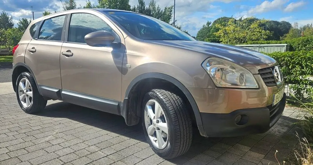 2009 Nissan Qashqai with Tax and nct.. - Image 3