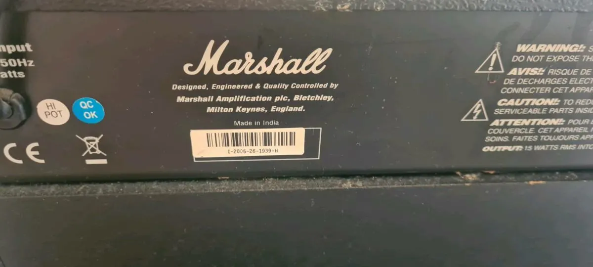 Keyboard and Amplifier - Image 4