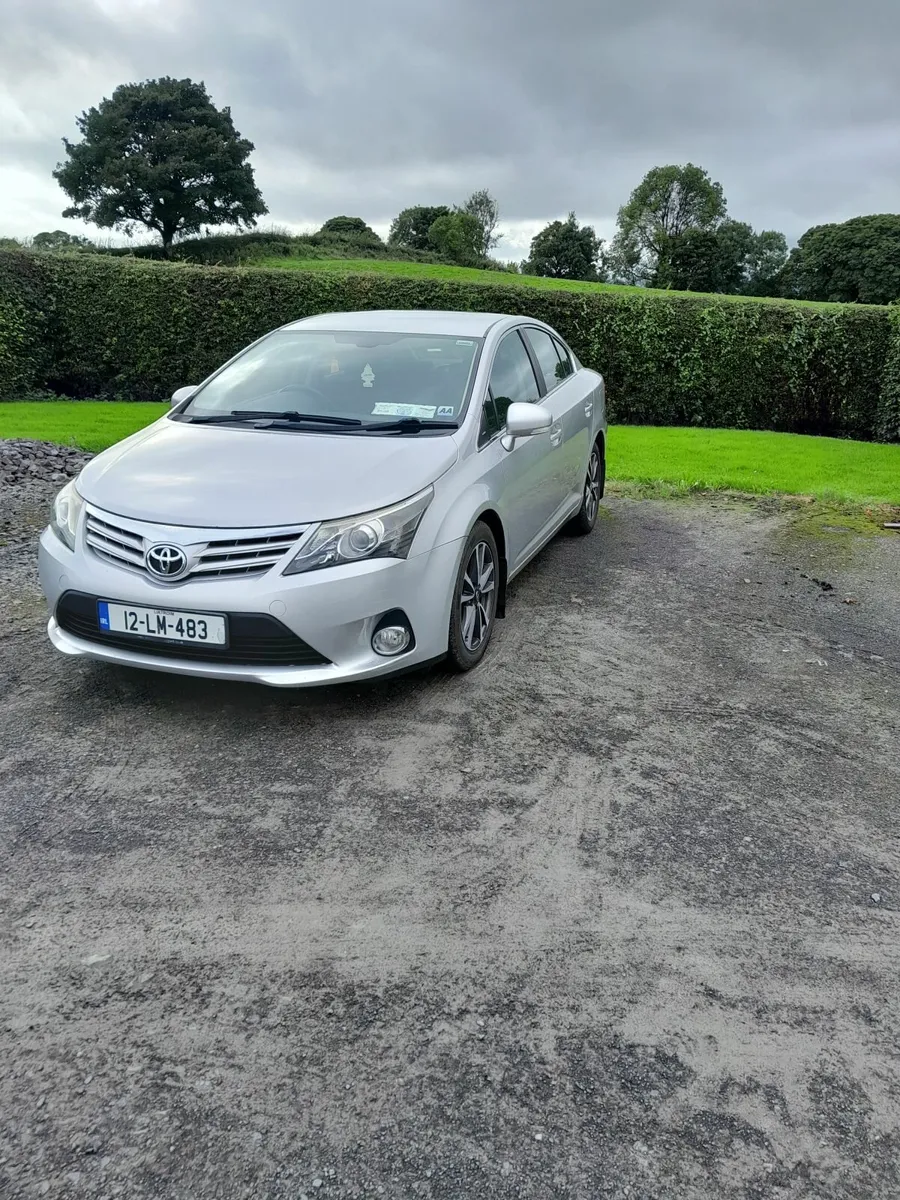 Toyota Avensis 2012 - Image 1