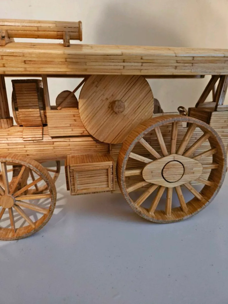Corgi Hand made Wooden Kit Steam Traction Engine - Image 4