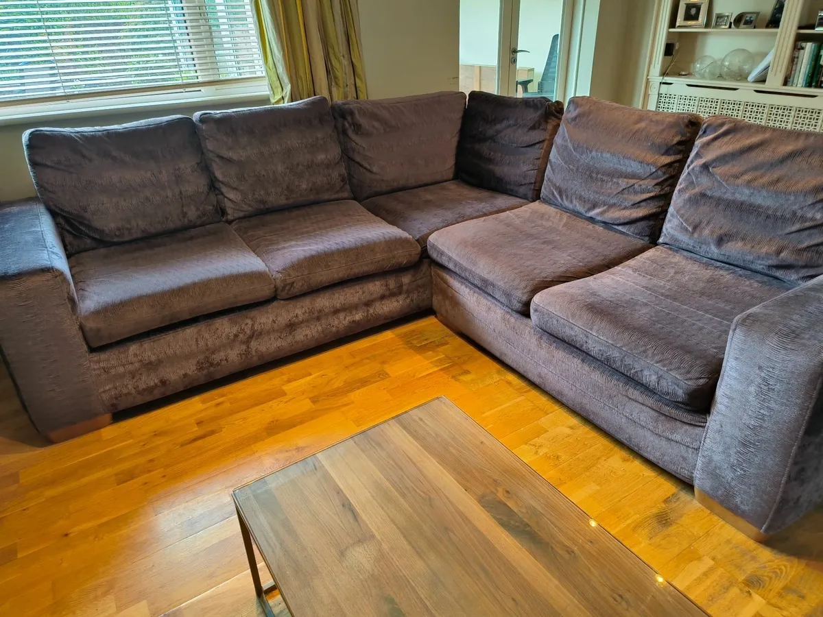 L shaped couch sofa. 253cm x 260cm. - Image 2